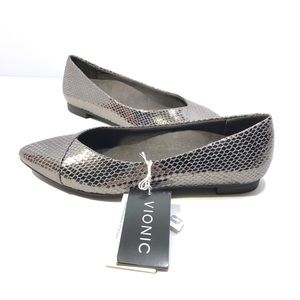 NWT Vionic snakeskin ballet flats orthodic